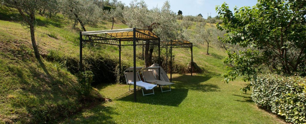 Agriturismo Fiordaliso Треви Экстерьер фото