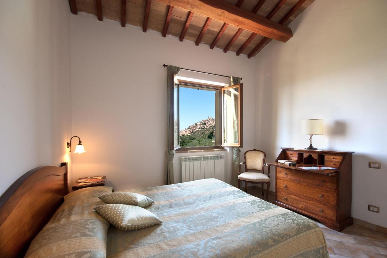 Agriturismo Fiordaliso Треви Экстерьер фото