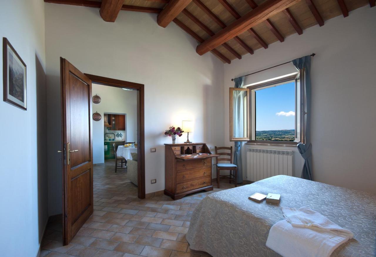 Agriturismo Fiordaliso Треви Экстерьер фото